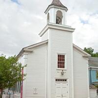 Preservation Long Island Headquarters front exterior on Main Street in Cold Spring Harbor, NY.