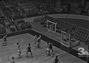 Syracuse Nationals Game at the War Memorial