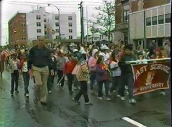 A parade on West Park Ave at the intersection of Magnolia Blvd in front of the Magnolia School, 1986.