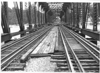 Erie Lackawanna Railroad bridge 